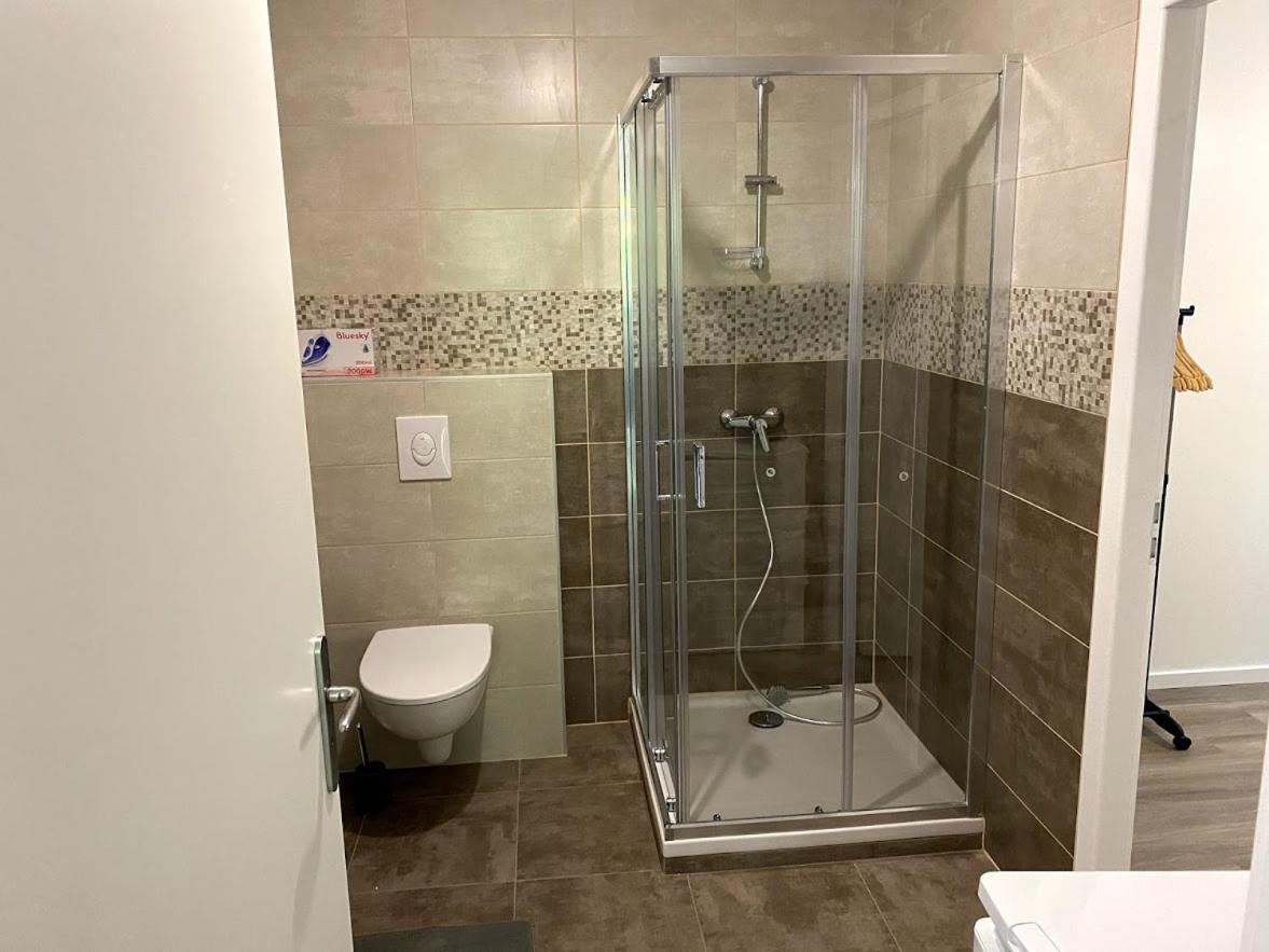 L'Industriel Apartment Тонон-ле-Бен Екстериор снимка