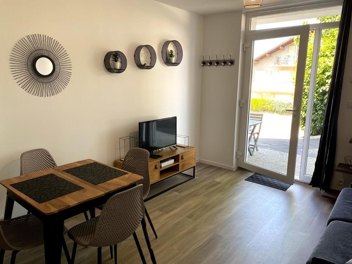 L'Industriel Apartment Тонон-ле-Бен Екстериор снимка